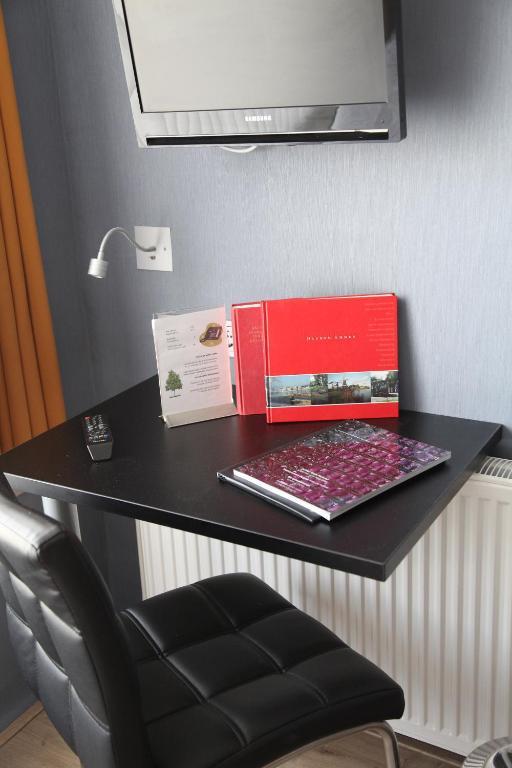 Stads Hotel Boerland Emmen Room photo